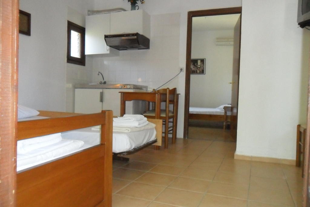 Viki Studios And Apartments Skala Potamias  Pokoj fotografie